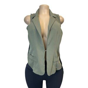 TG-28 Guess Women's Size Small Camille Perfect Vest, Green